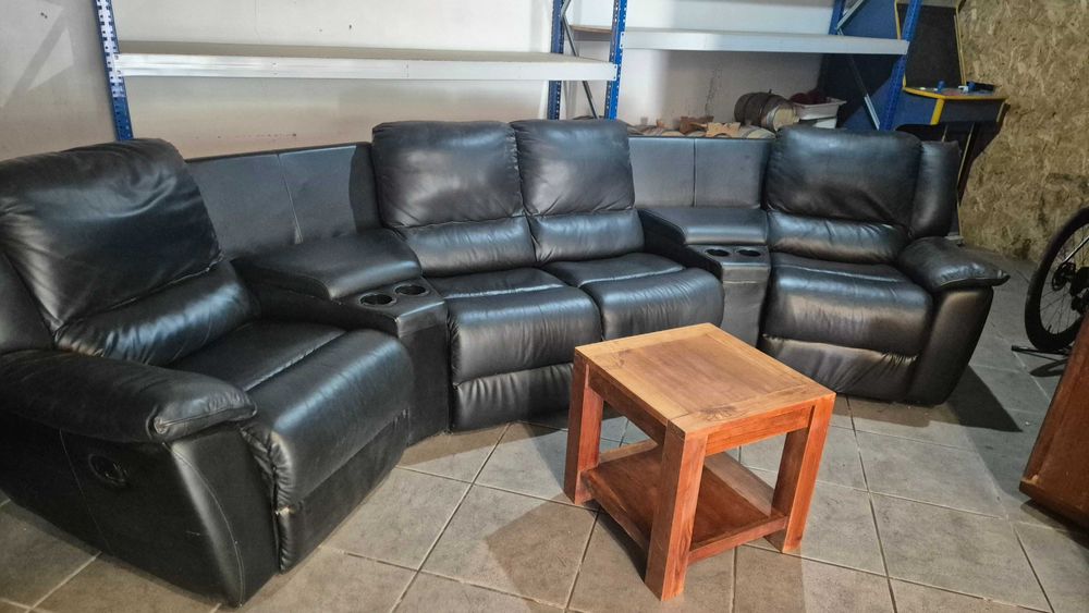 Sofás em muito bom estado mais mesa de centro