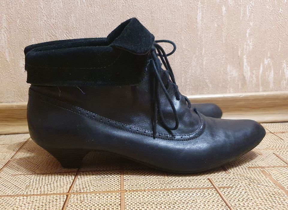 Продам Ботинки Clarks
