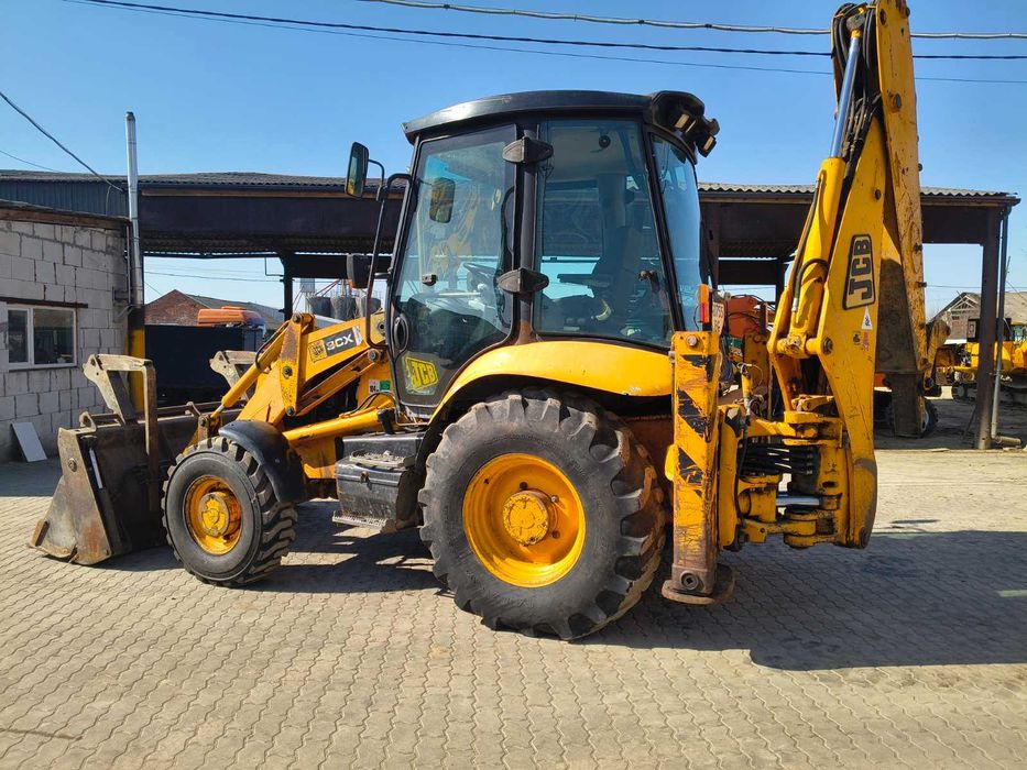 Екскаватор навантажувач JCB 3CX робочий екскаватор в наявності 2003 р