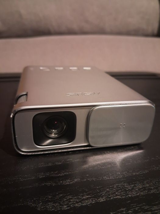 Projetor de bolso portátil ASUS