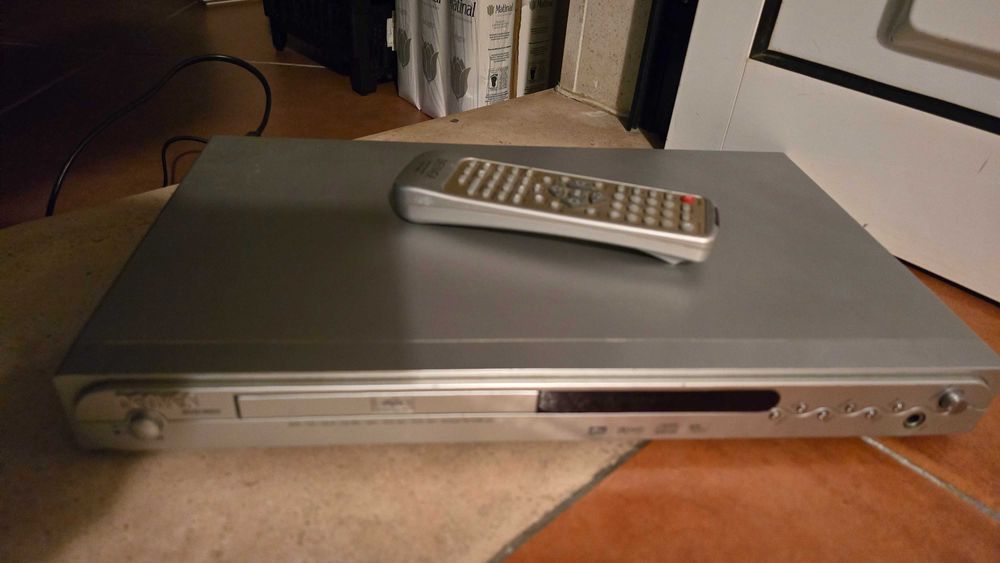 Leitor de cd e DVD DENVER 186K