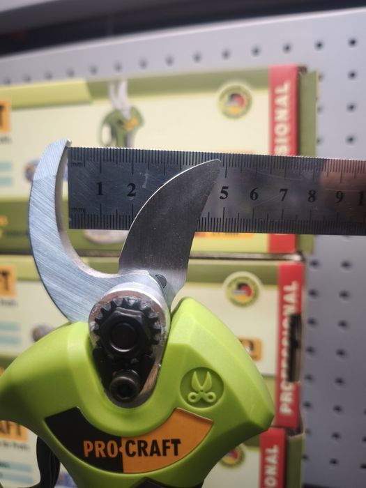 Акумуляторний секатор Procraft ES28Li (без АКБ та З/П)