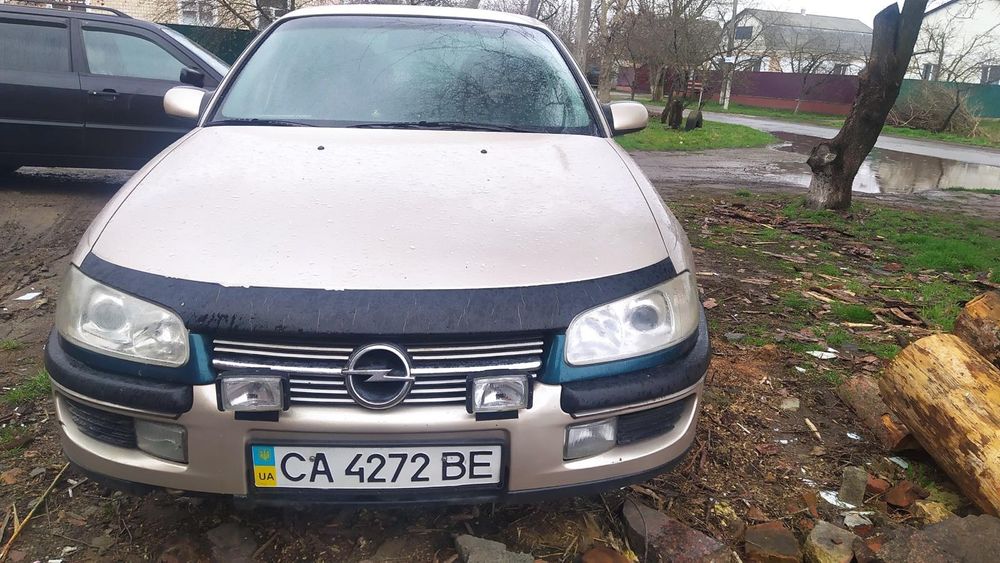 Продаю Опель омега б