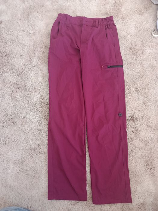 Fioletowe spodnie w góry