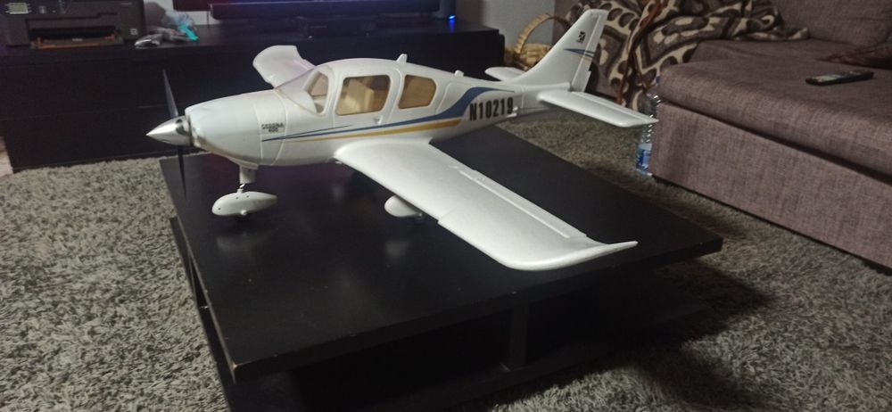 New Radio-Controlled Cessna 400 Model64729697045506122