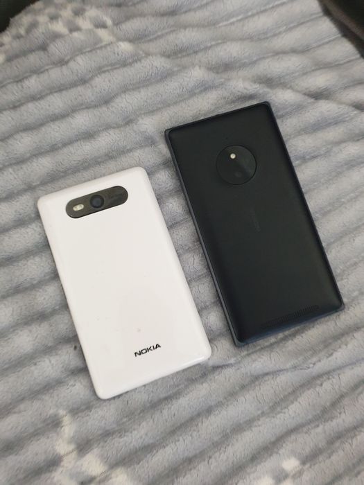 Nokia Lumia 820, 830