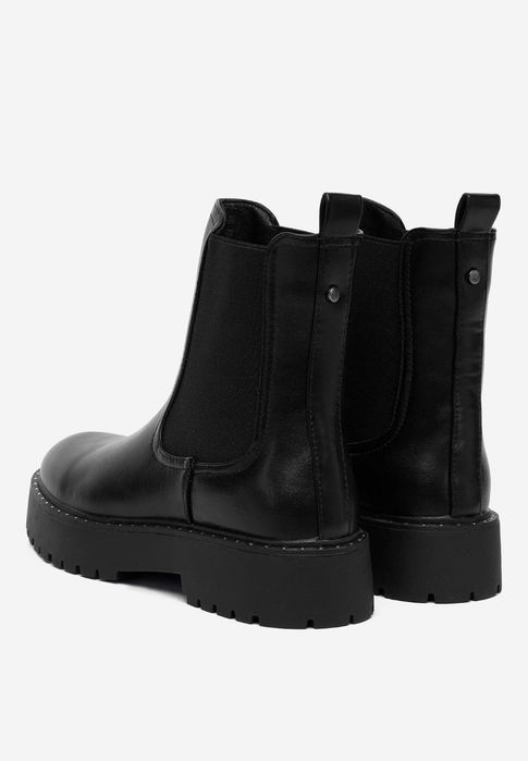 Челсі Чорні DeeZee