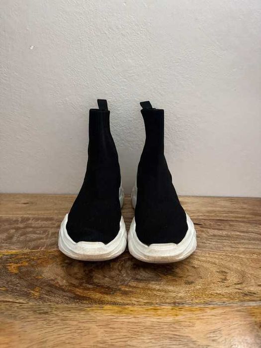 Czarne sneakersy wysokie skarpetkowe Versace Jeans Couture 37