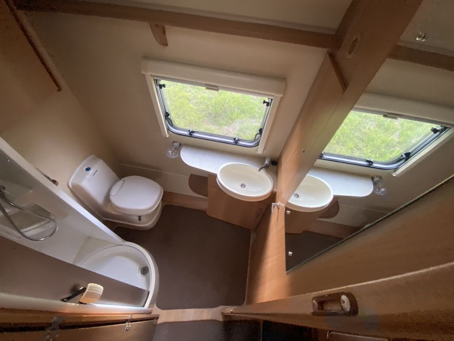 Przyczepa kempingowa Swift Jura 2008 MOVER + PRZEDSIONEK