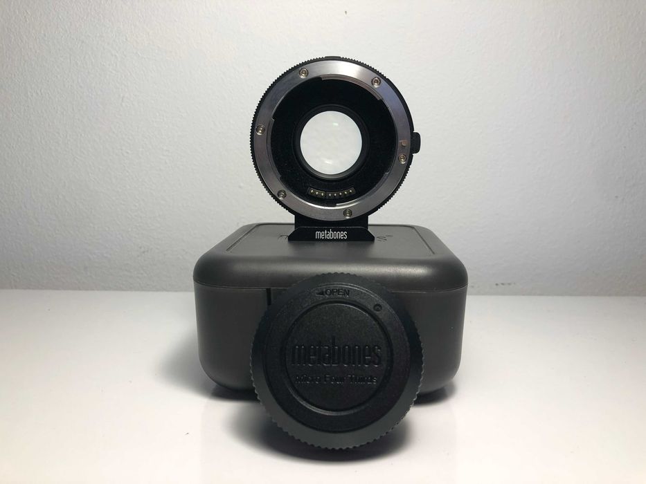 Adaptador Metabones EF - MFT Mount T Speed Booster XL 0,64x