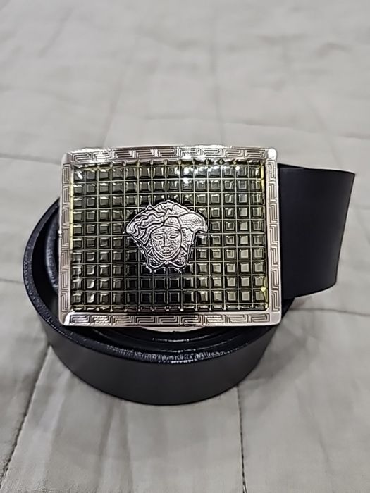 Кожанный ремень Versace с тяжелой металической пряжкой