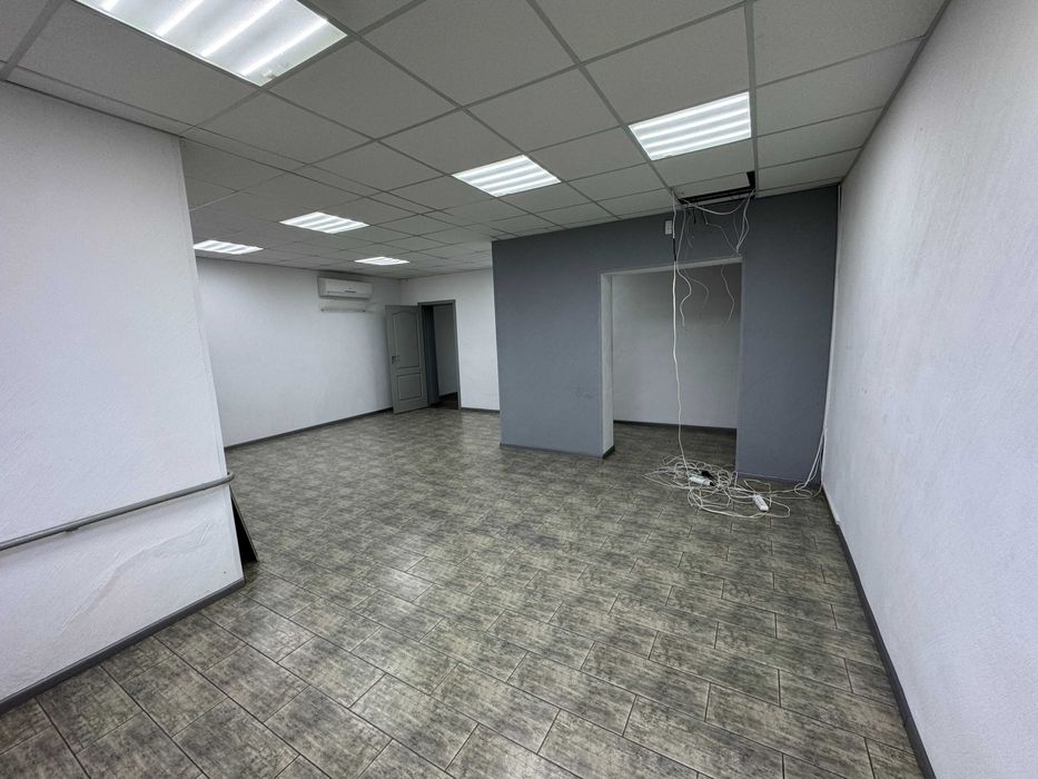 Офісне приміщення в центрі біля Рубіну