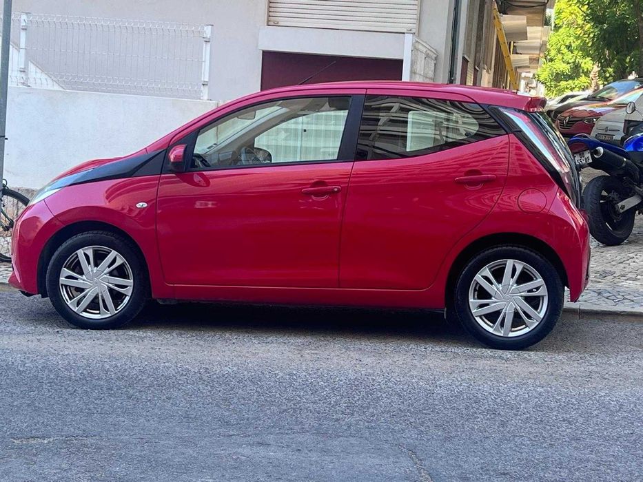 Toyota Aygo 1.0 Gasolina — photo 3