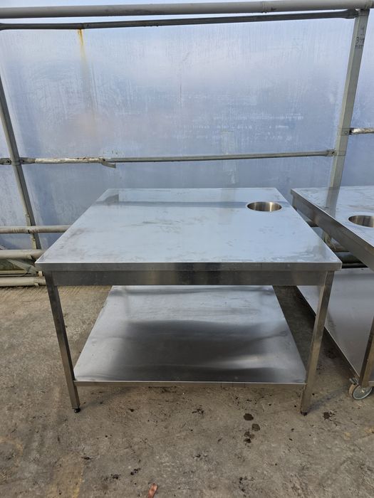 Стіл професійний алюмінієвий