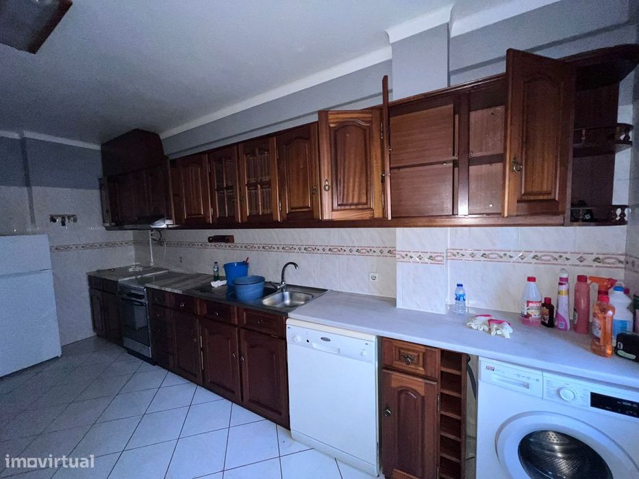 Arrenda-se excelente apartamento T3 em Ourém