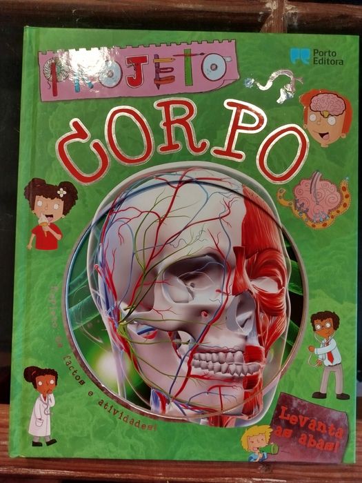 Diversos livros infantis a 2€ cada Disney e outros