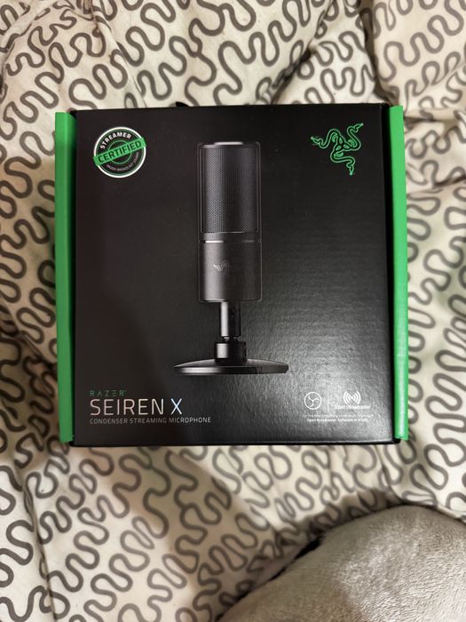 Microfone Razer Seiren X