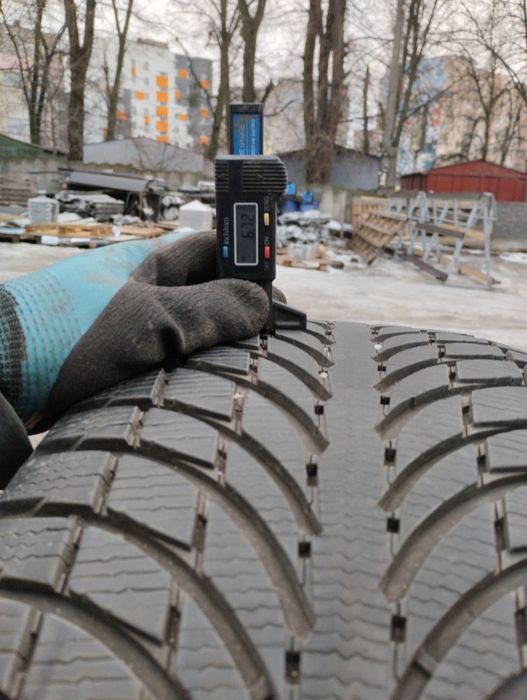 Шина 255/55/20 Michelin Latitude alpin одиначка