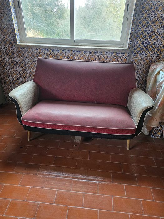Sofá vintage para restauro