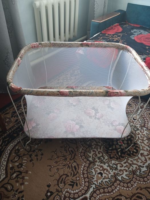 Продам манеж детский