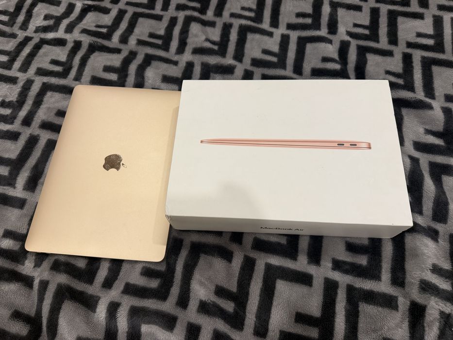 MacBook Air M1 13” Gold | 95% Battery | Like New | Box Included