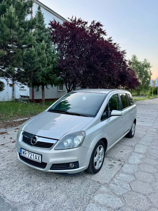 Opel zafira B 2007r.