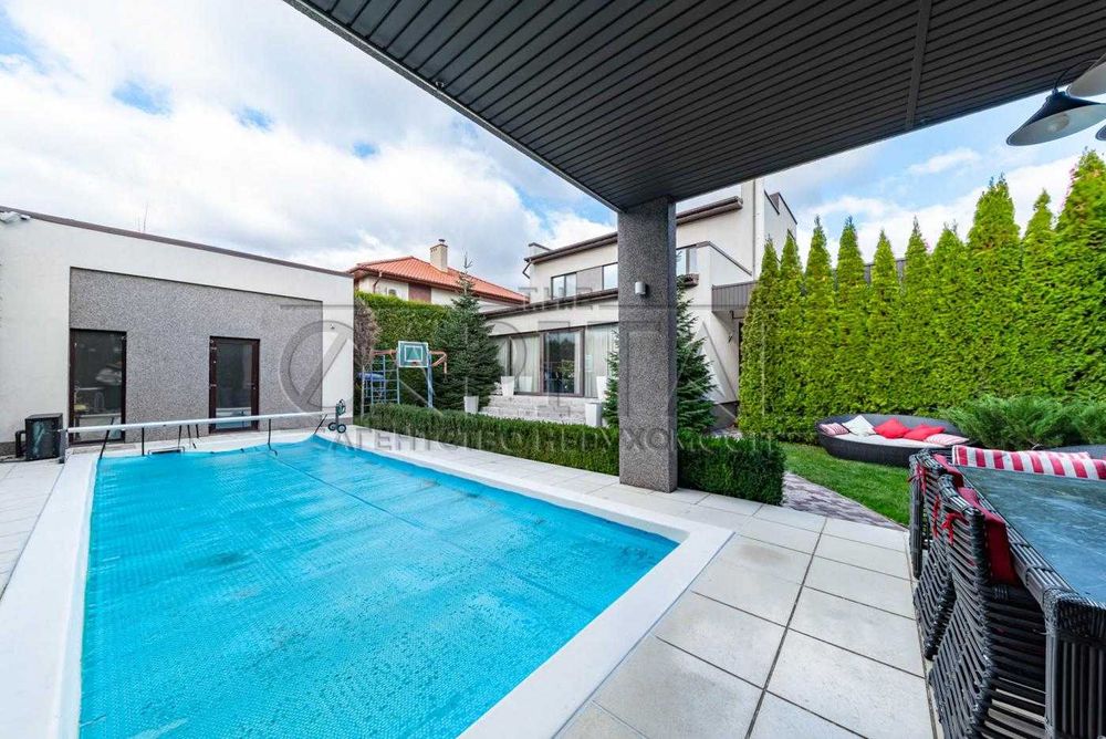 Оренда автономного будинку ЗК Арсеналець Подільський район, басейн