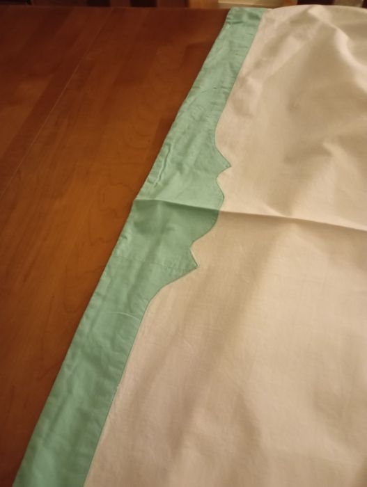 Lençol antigo 1,70 m x 2,20m