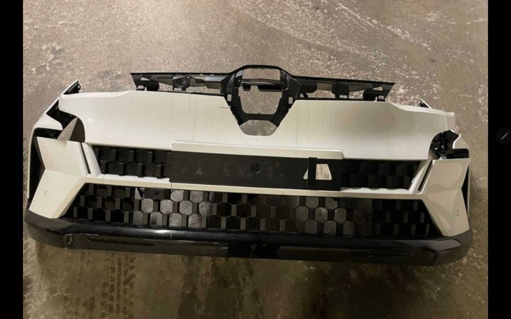 Para-choques renault megane ev40 ev60