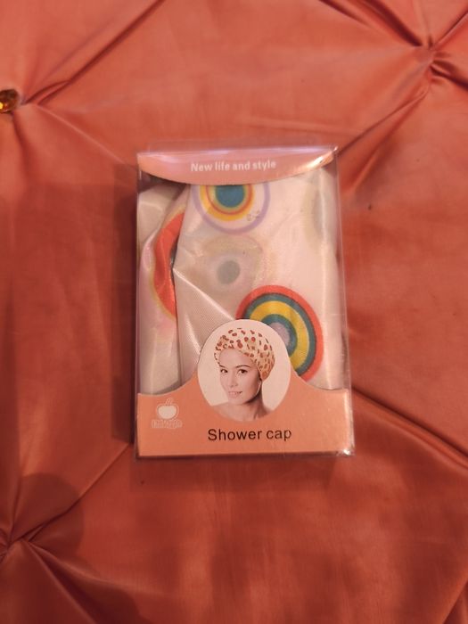 Шапочка для душу нова