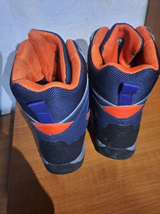 Ботинки Geox 38 розмір