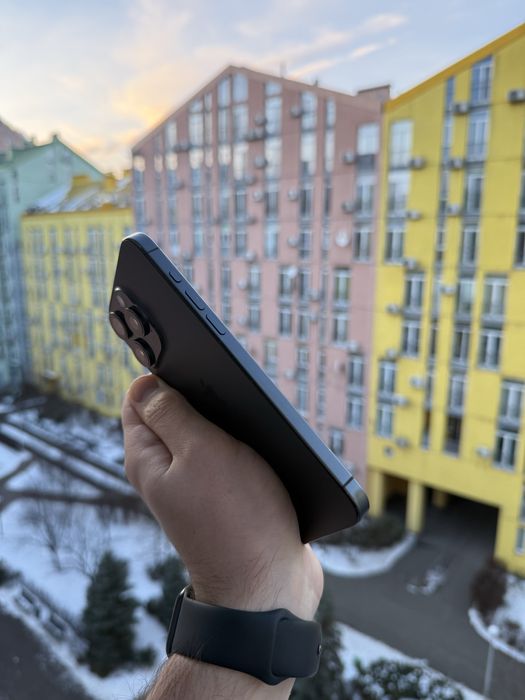93% Аккум Идеал iPhone 15 Pro Max 256Gb Black Titanium Neverlock Айфон