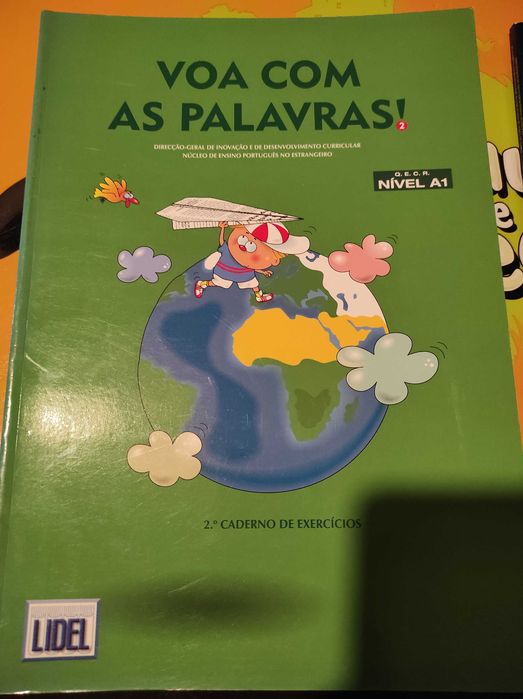 Os 3 livros e portes grátis