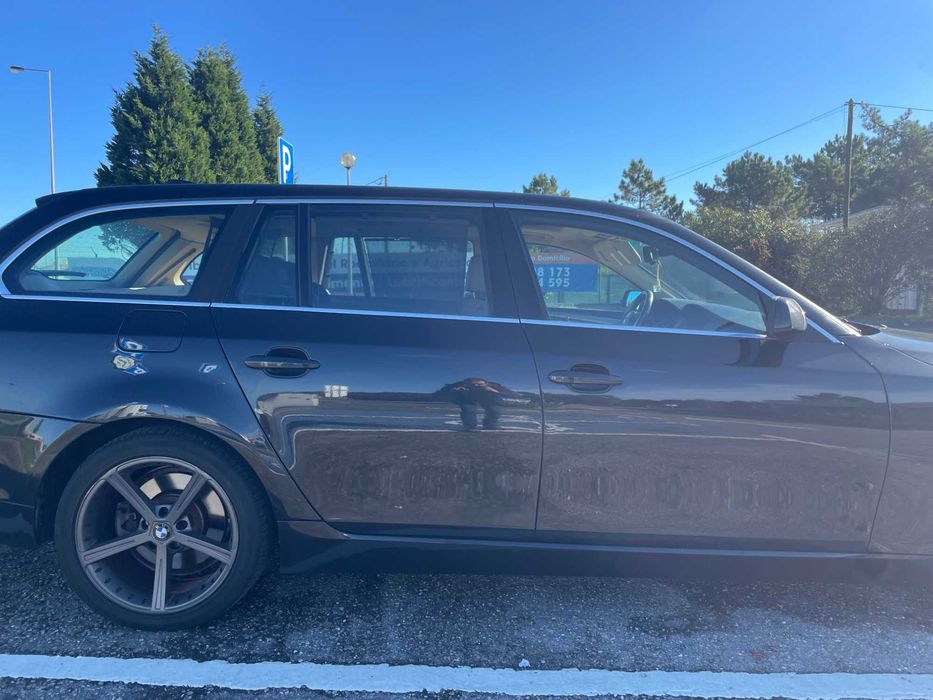 BMW 520d Auto Touring 2009