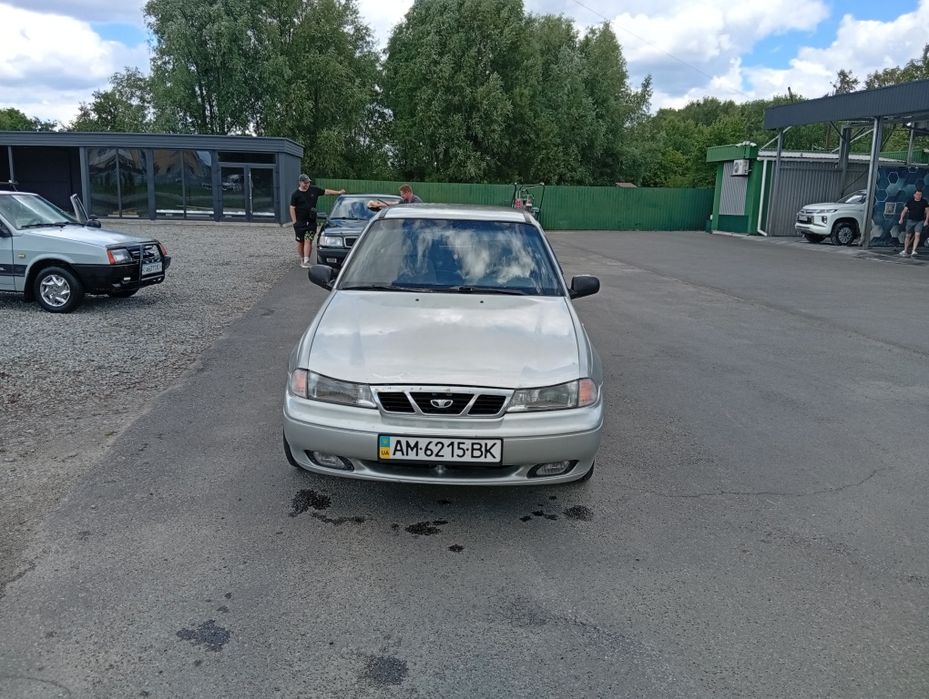 Продаж Нексія N100
