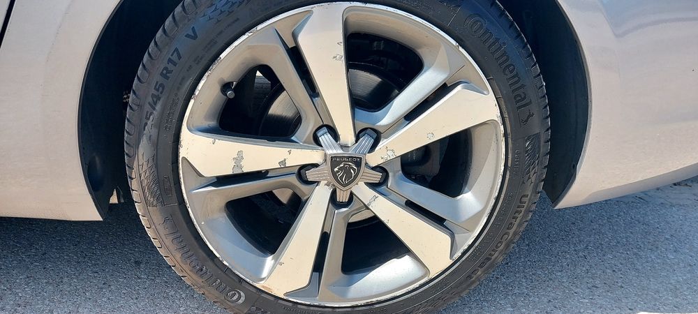 Felgi aluminiowe Peugeot 308 17cali