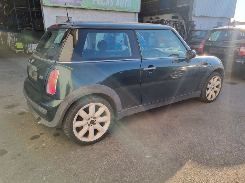 Mini Cooper One R50 1.6i de 2002 para peças