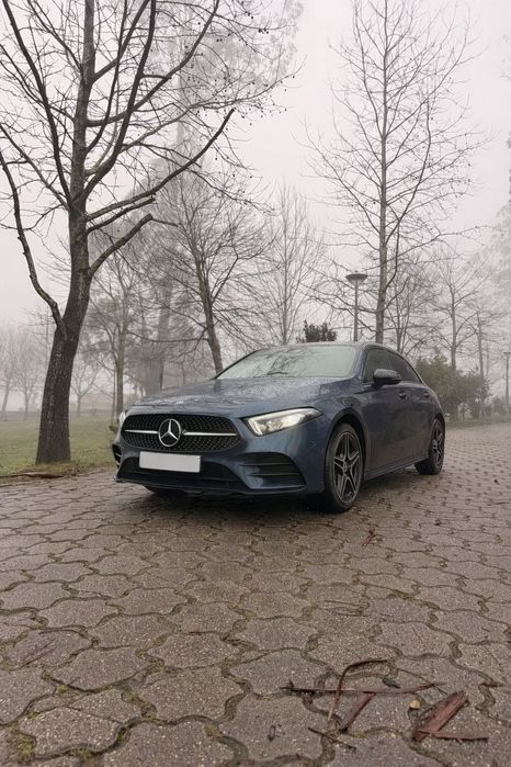 Mercedes-Benz A 250 e AMG Line