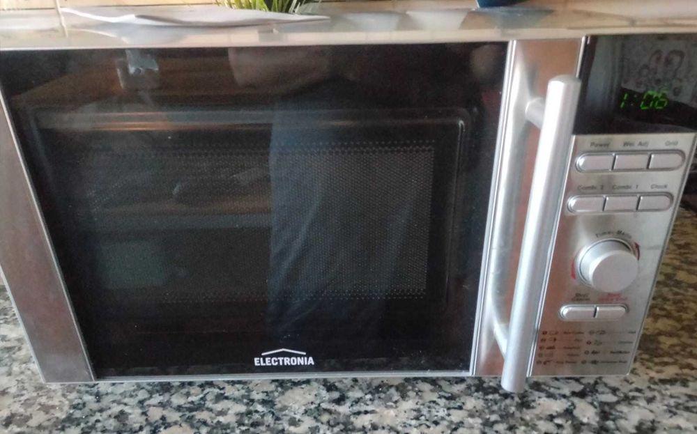 Microondas Eletronia 20l