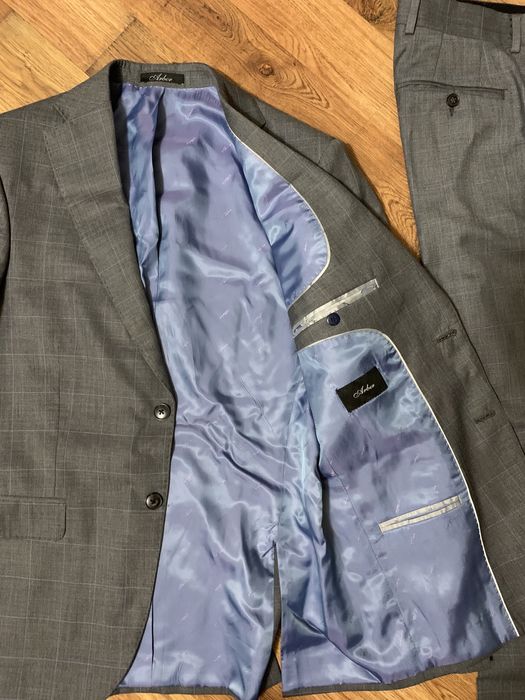 Чоловічий костюм arber