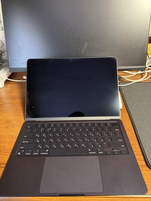 macbook air 13 2022, 512gb,8gb akb99