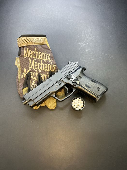 Металевий пістолет SS P226 — модель V12 black (іграшкова)