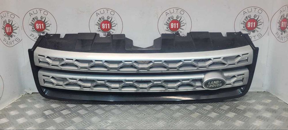 Решітка радіатора Land-rover DISCOVERY SPORT 2015