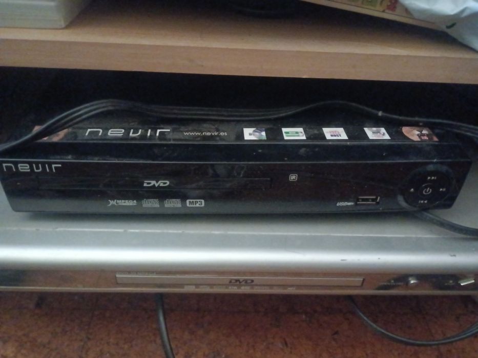 Leitores de CD e DVD a funcionar perfeitamente