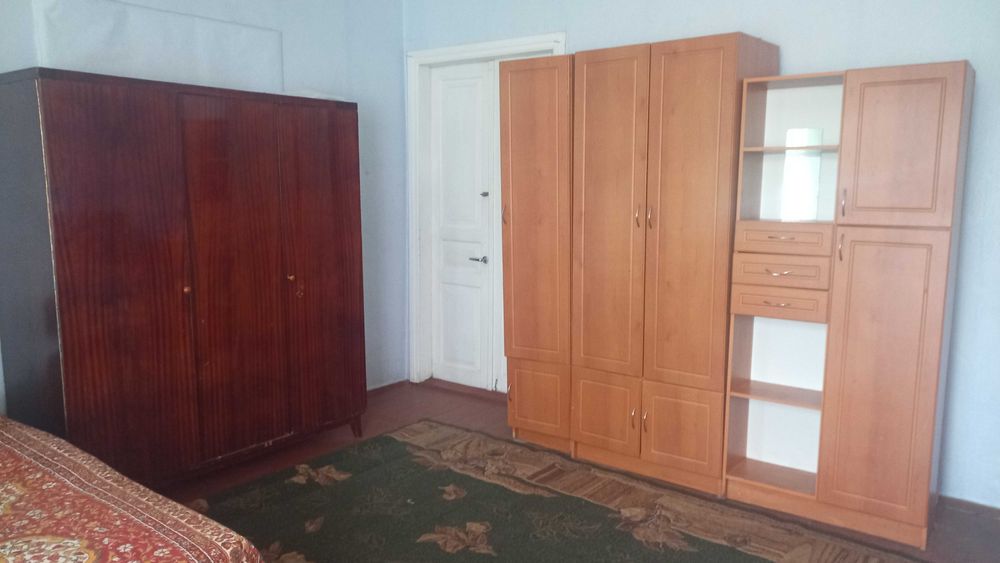 Здам величезну кімнату 25 м2 під Києвом.