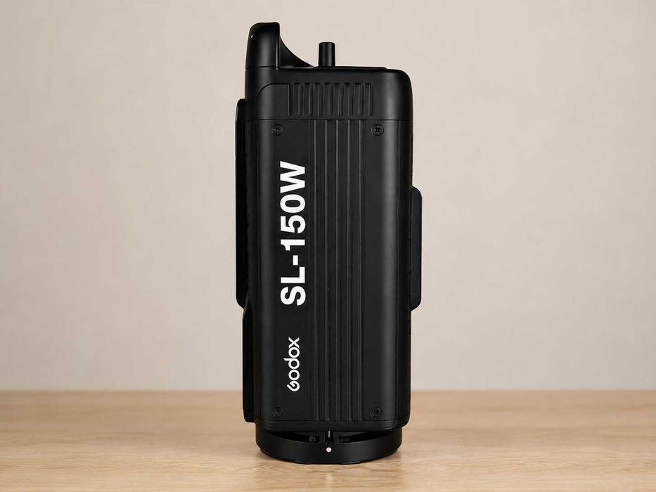 Godox SL-150W LED – zestaw 4 lamp + reflektory | Stan bardzo dobry