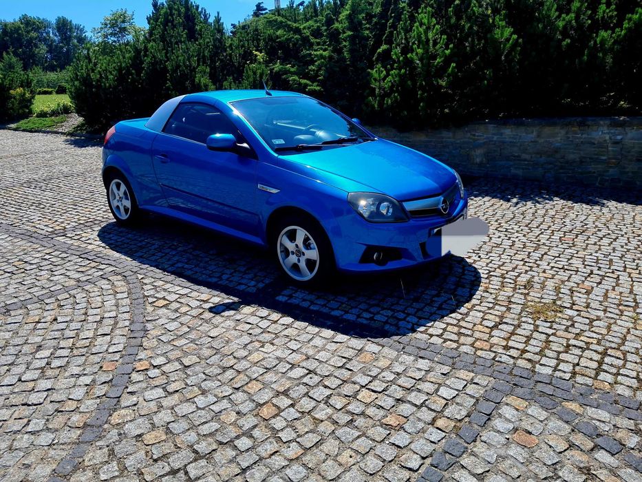 Opel Tigra Cabrio 1.4 16 v Twin Top Piękna Alu Klima Navi