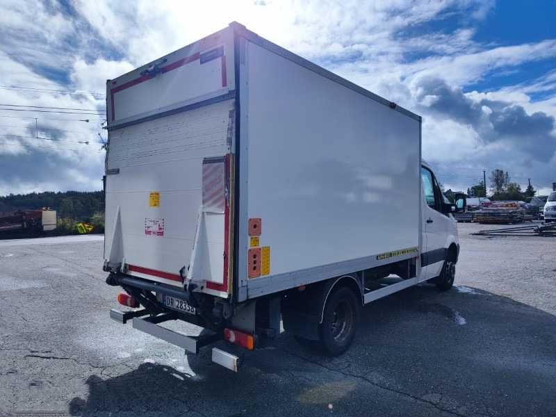 Вантажні перевезення 5т грузоперевозки мебели гидроборт рокла грузчики