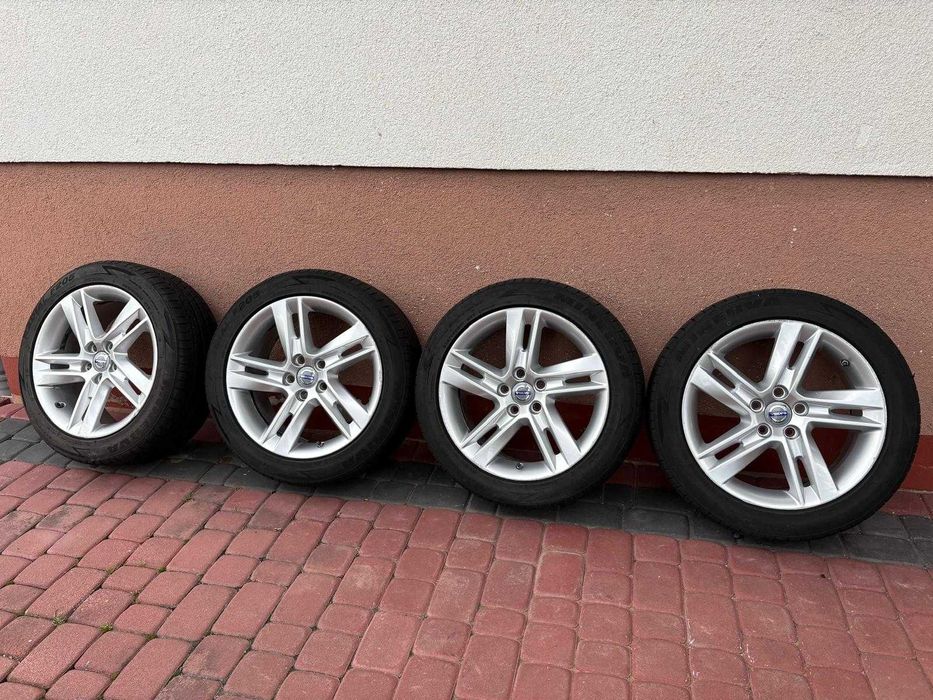 Komplet Kół Volvo S60 V60 R17 5x108 Oryginał Opony 2024r
