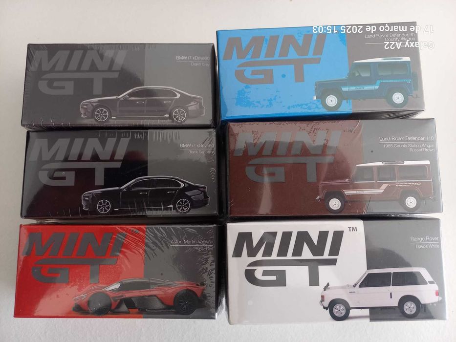 Mini GT 1/64 Miniaturas Colecionáveis Diecast - Varios Modelos